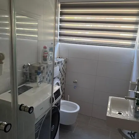 Cosy In The Center With Own Parking 威斯巴登